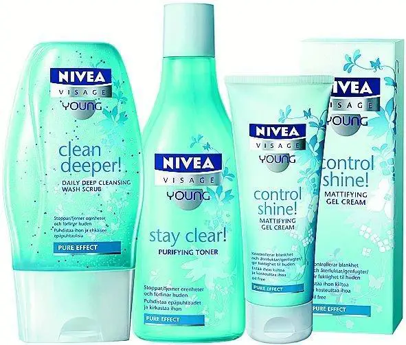 nivea-young-nivea-21578024-591-502.jpg